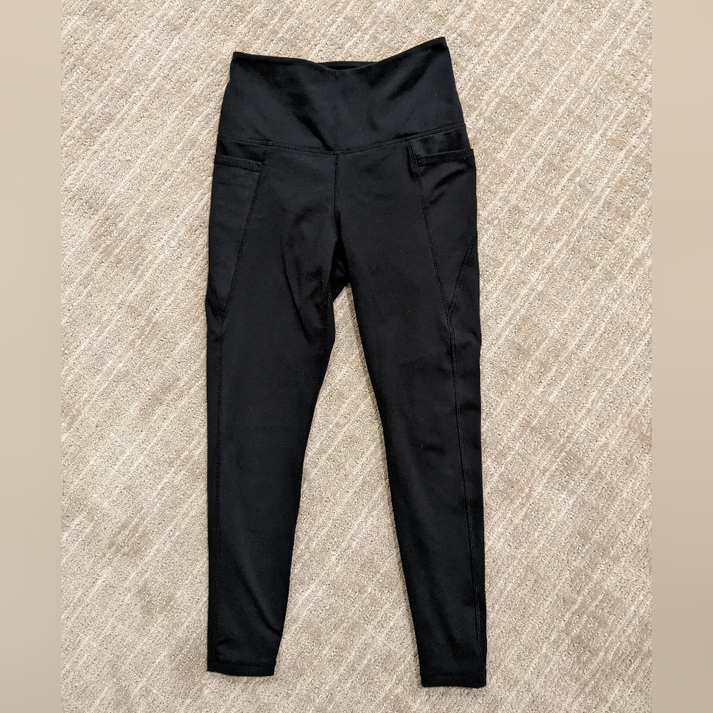Women black leggings size small